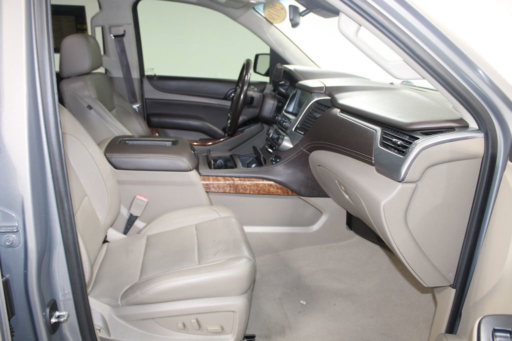 Used 2019 Chevrolet Suburban Premier w/ Max Trailering Package image 29