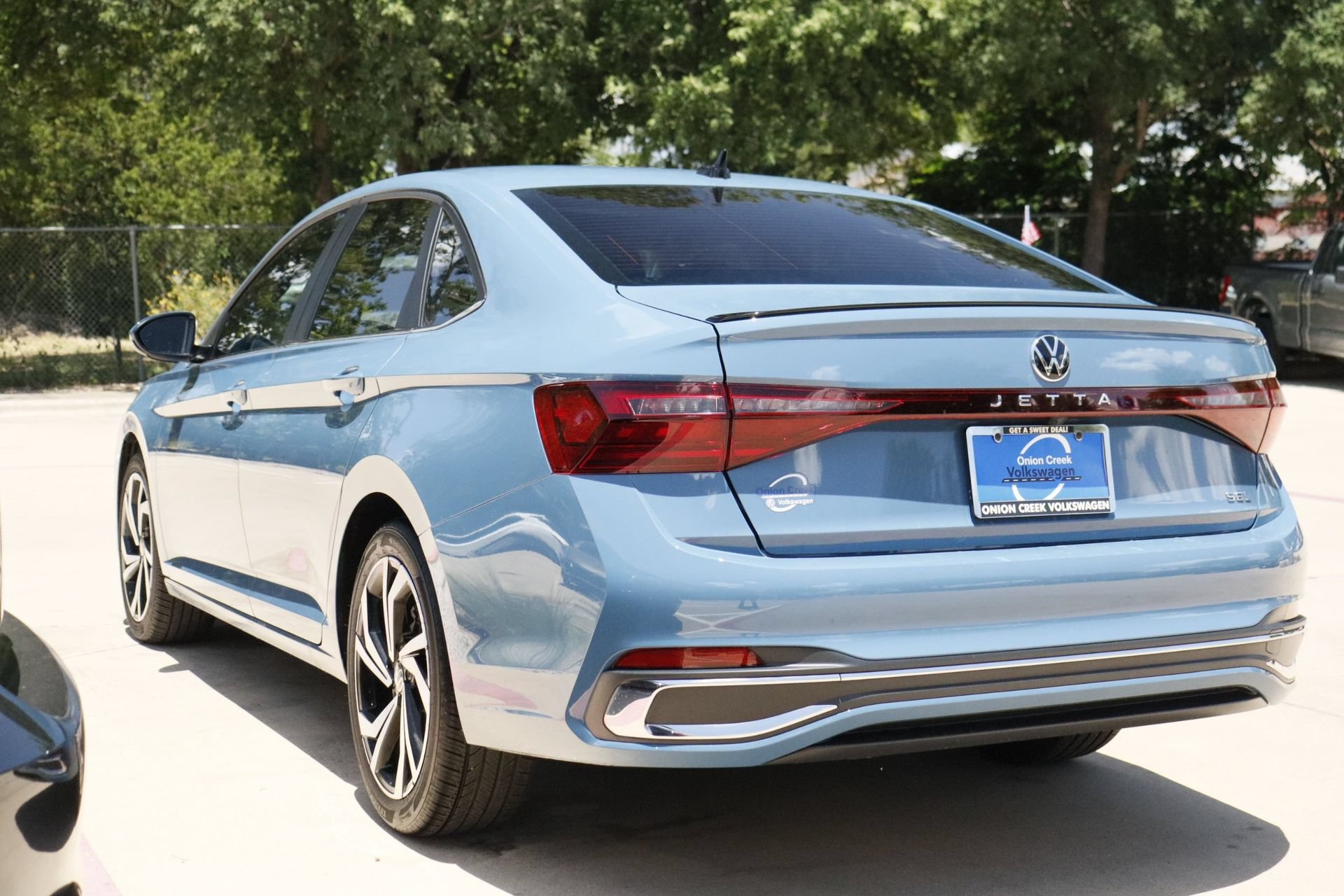 Certified 2026 Volkswagen Jetta SEL FWD image 6