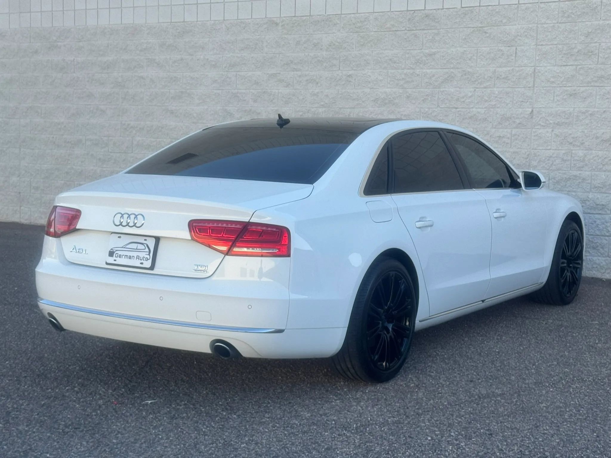 Used 2014 Audi A8 L TDI w/ Premium Package AWD/4WD image 6