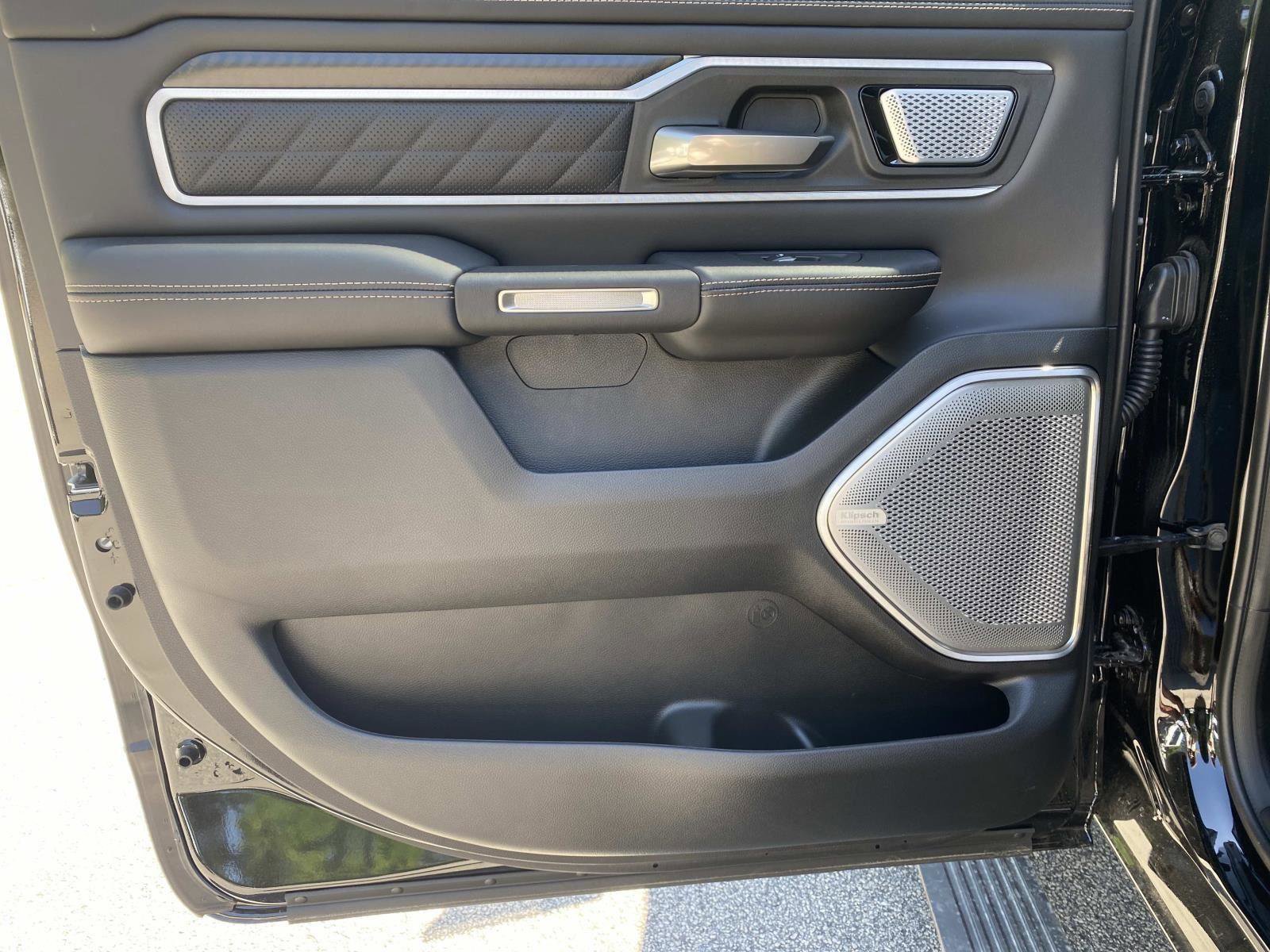 New 2026 RAM 1500 Tungsten AWD/4WD image 10