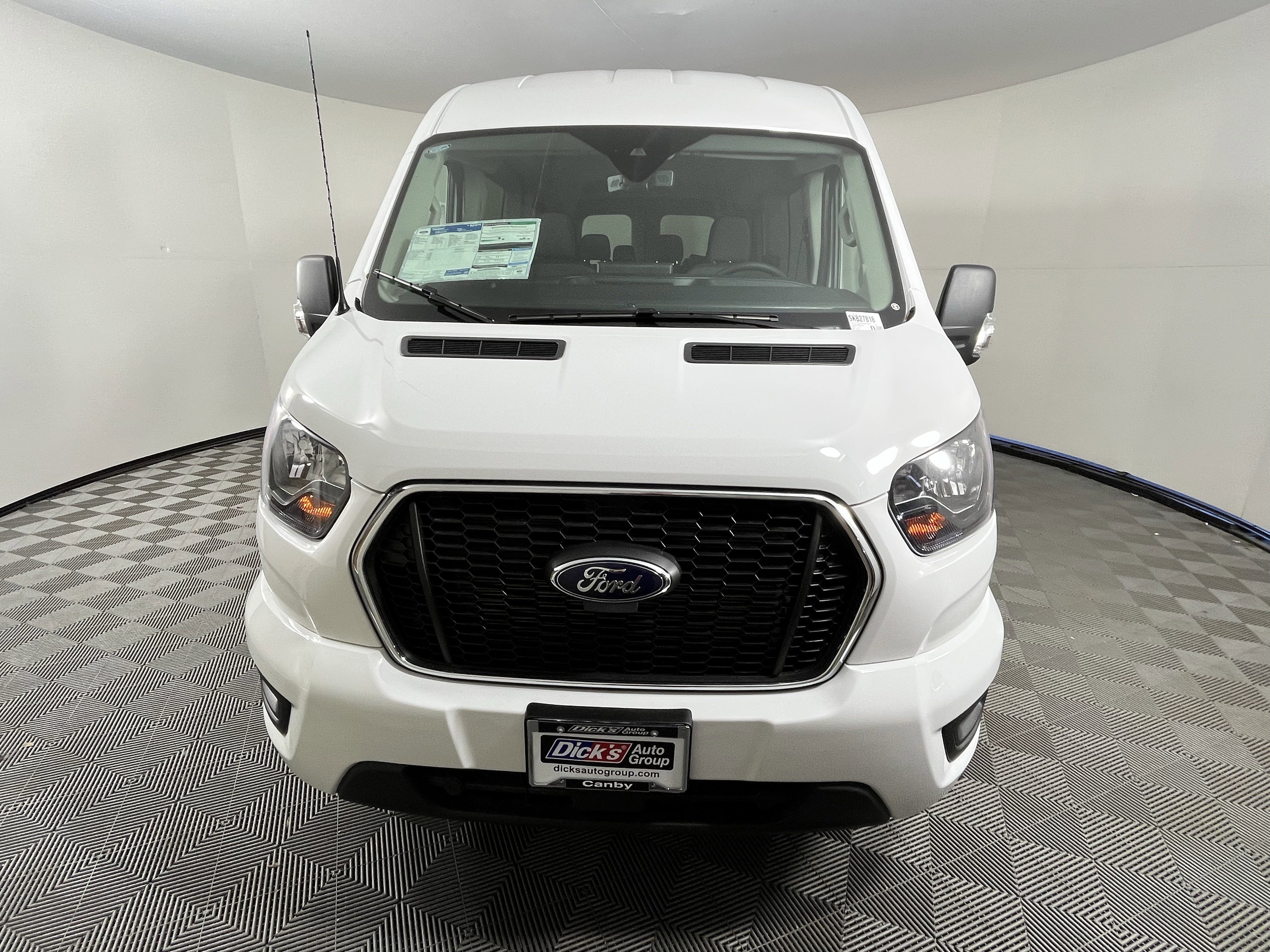 New 2025 Ford Transit 350 XLT AWD/4WD image 9