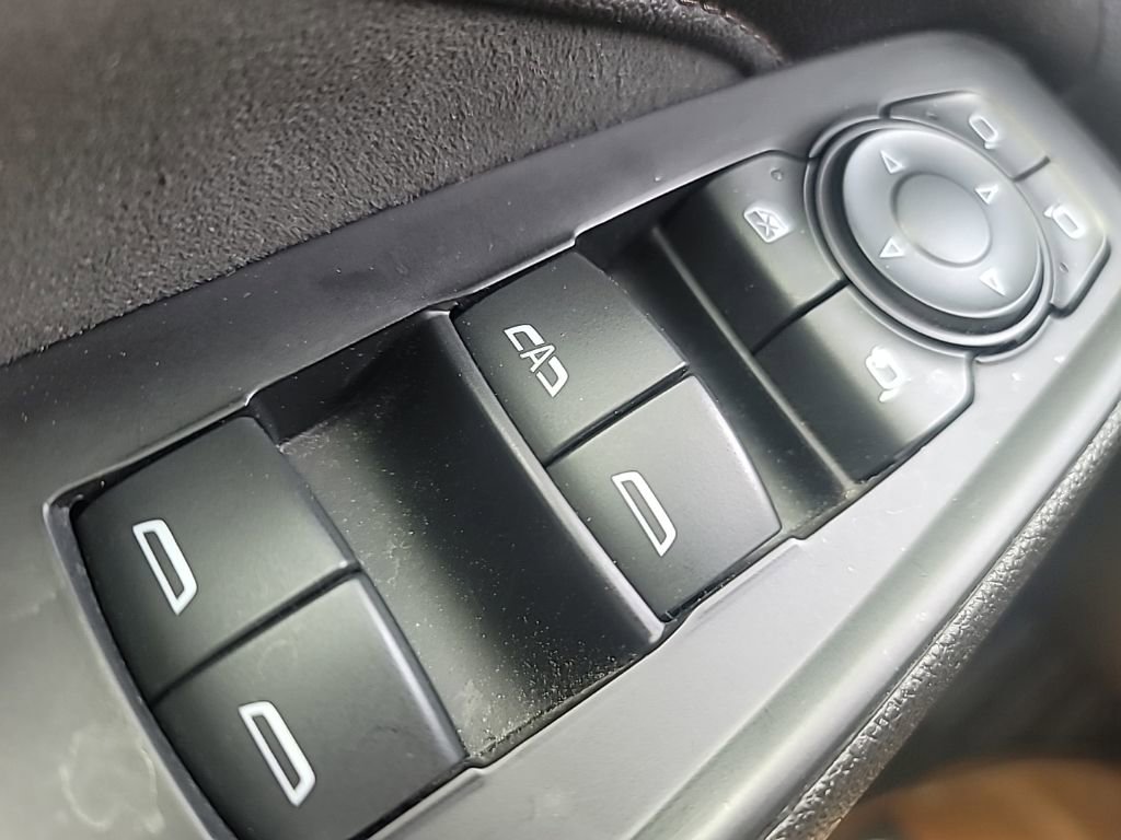 Used 2022 Chevrolet Traverse High Country image 18