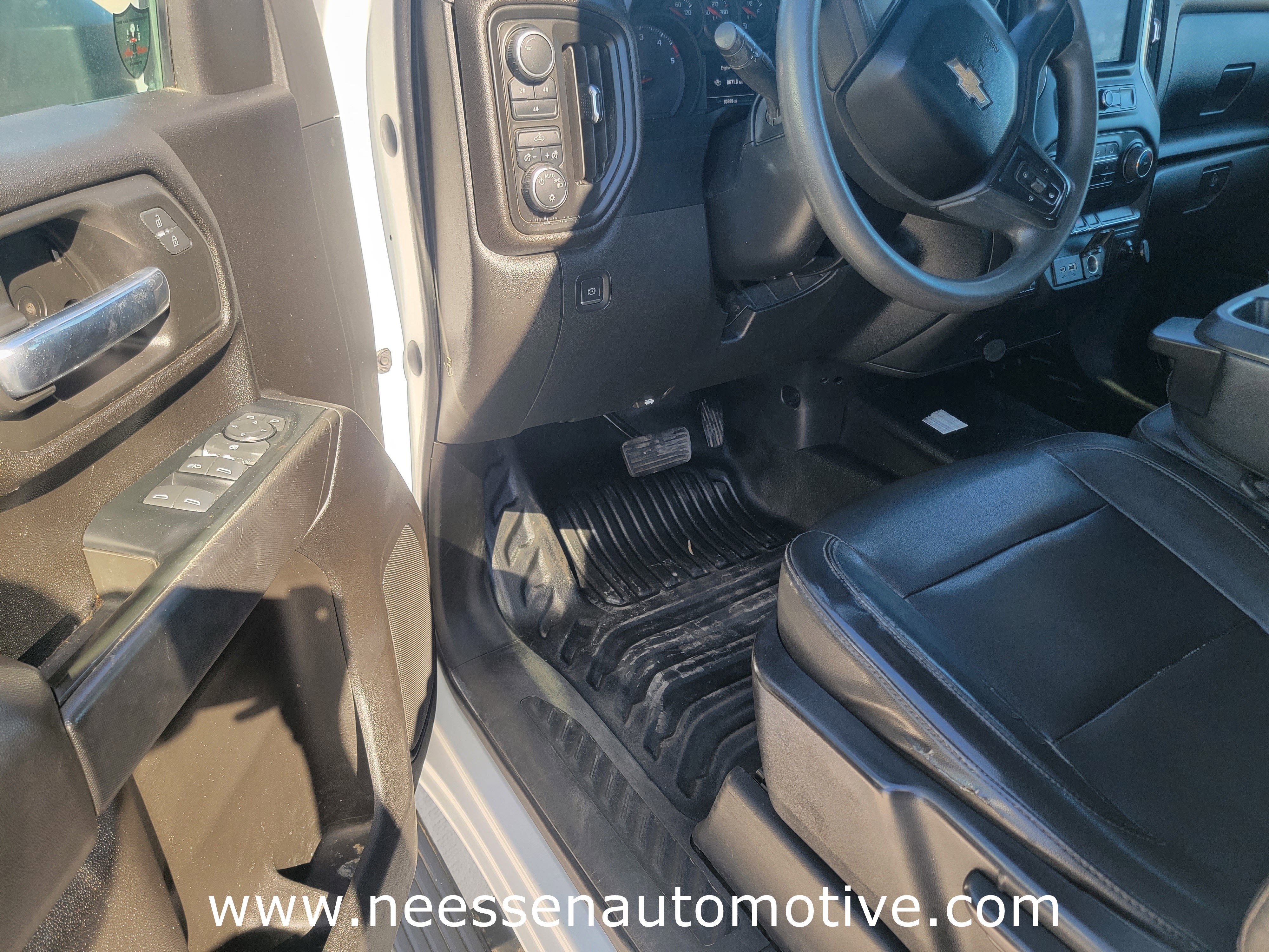 Used 2023 Chevrolet Silverado 3500 W/T w/ Gooseneck/5TH Wheel Package image 13