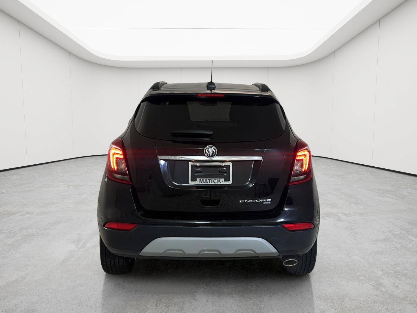 Used 2019 Buick Encore Preferred AWD/4WD image 5