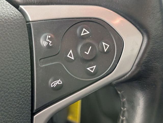 Used 2022 Chevrolet Colorado LT w/ Fleet Safety Package image 16