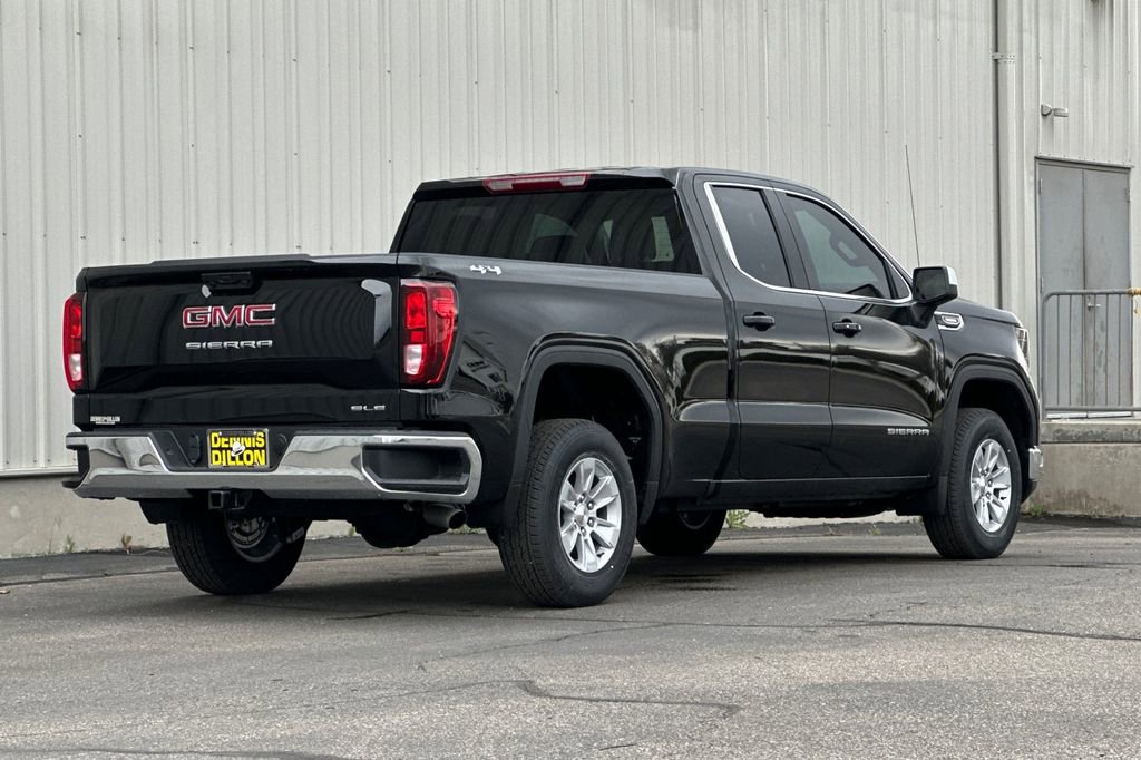 New 2025 GMC Sierra 1500 SLE AWD/4WD image 4