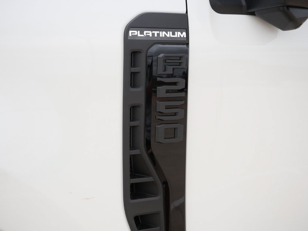 New 2026 Ford F250 Platinum AWD/4WD image 10