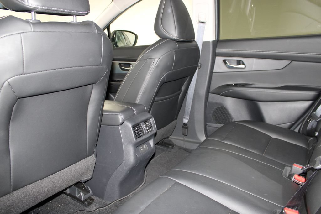 Used 2025 Nissan Murano SL w/ Cargo Package AWD/4WD image 24