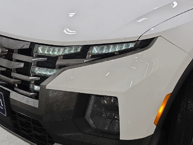 Used 2022 Hyundai Santa Cruz Limited AWD/4WD image 31