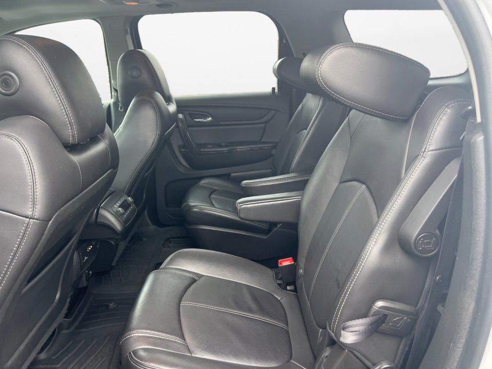 Used 2017 GMC Acadia Limited SLT image 15