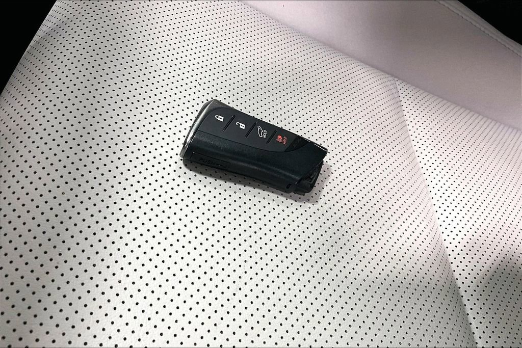 Used 2023 Lexus RX 350 Premium w/ Cold Area Package image 13