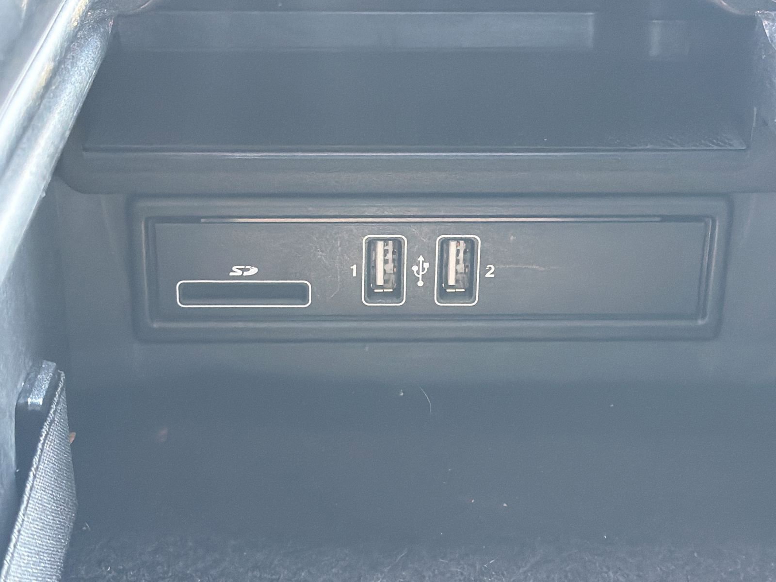 Used 2015 Mercedes-Benz C 400 4MATIC image 35