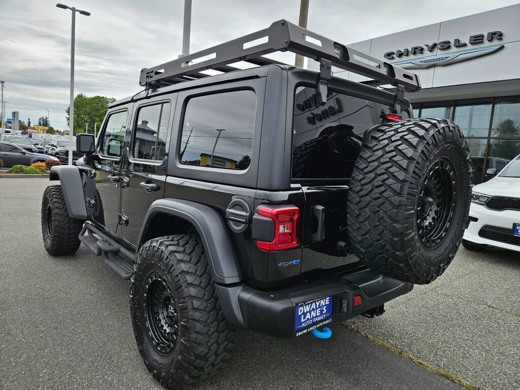 Used 2023 Jeep Wrangler Unlimited Rubicon 4xe w/ Steel Bumper Group AWD/4WD image 3