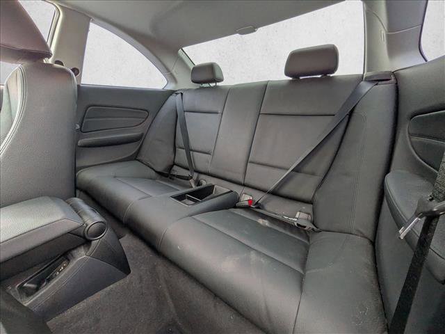 Used 2011 BMW 135i Coupe image 15