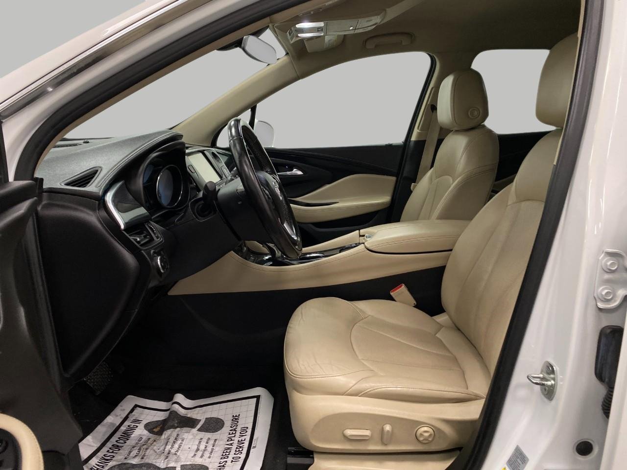 Used 2017 Buick Envision Essence image 29