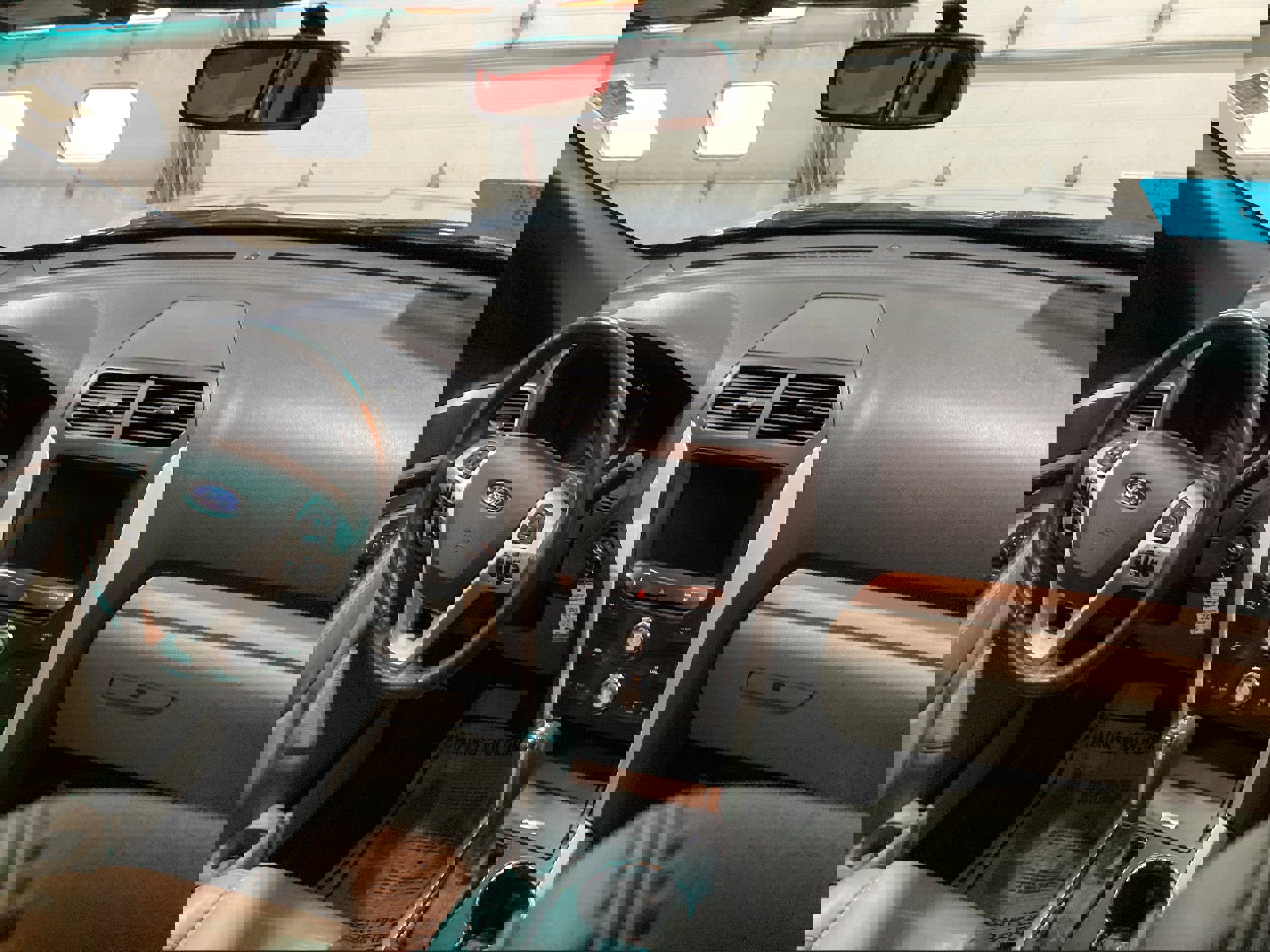 Used 2015 Ford Explorer XLT w/ Equipment Group 202B image 11