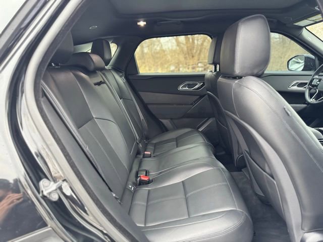 Used 2024 Land Rover Range Rover Velar Dynamic SE image 18