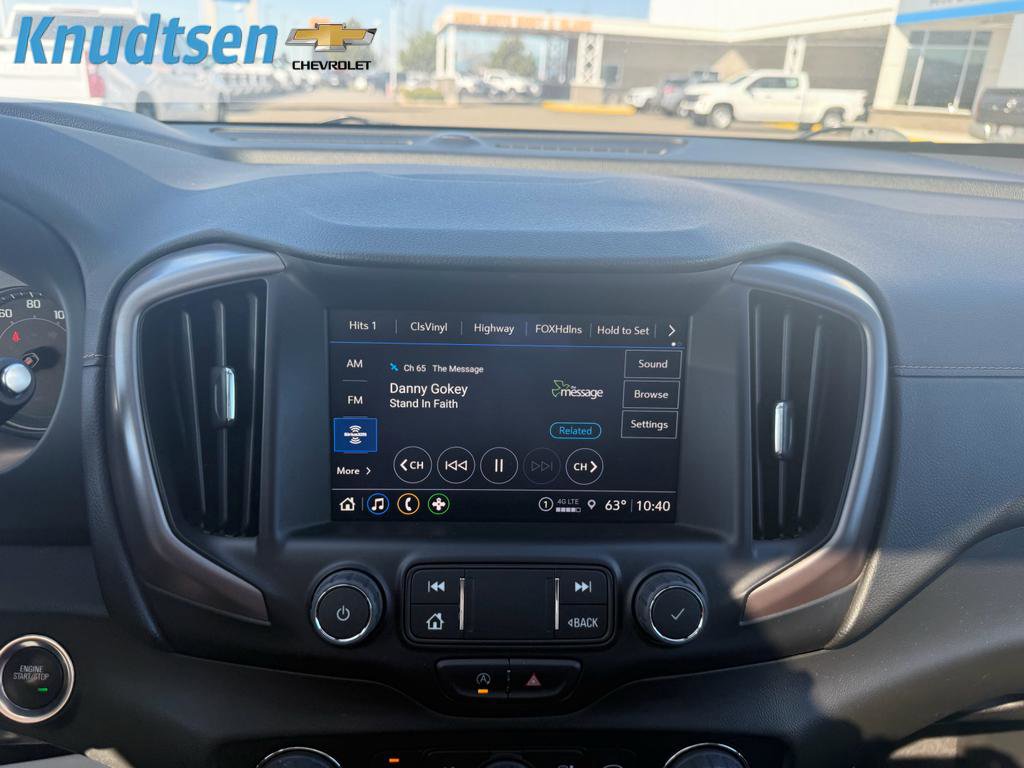 Used 2022 GMC Terrain AT4 w/ Tech Package AWD/4WD image 23