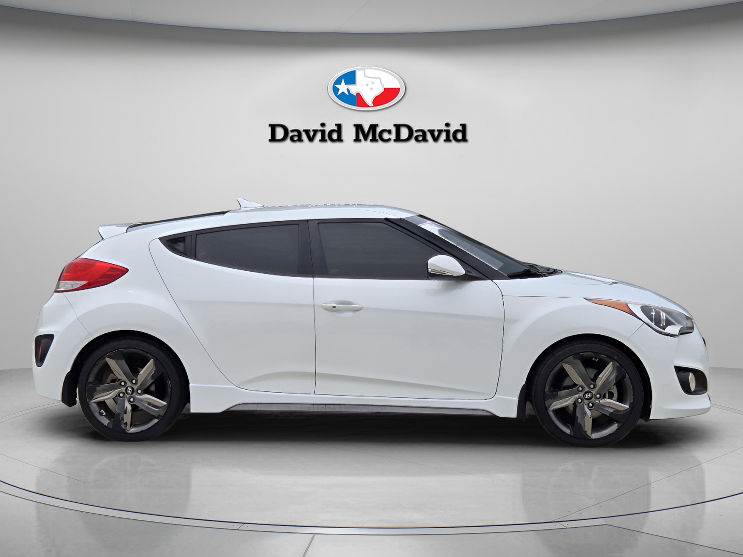 Used 2015 Hyundai Veloster Turbo FWD image 6