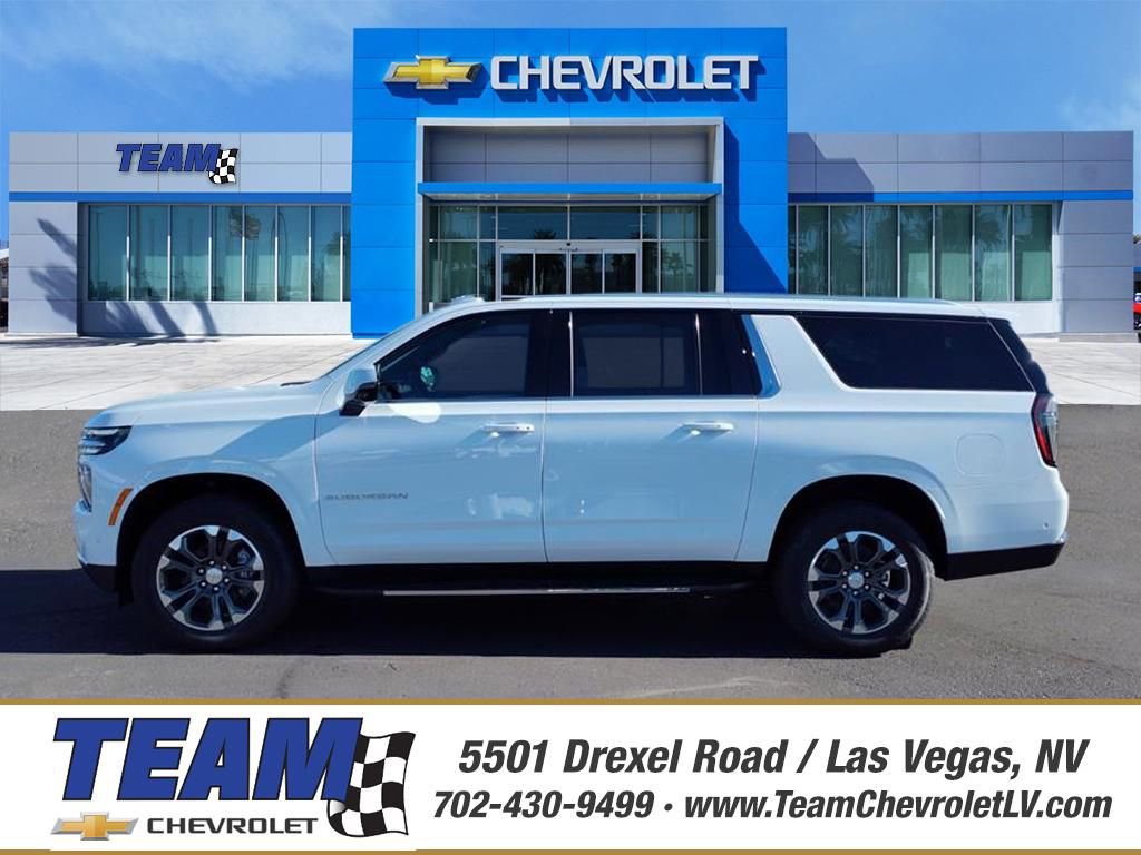New 2026 Chevrolet Suburban LT w/ Comfort Package