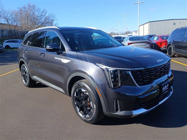 New 2026 Kia Sorento S image 1