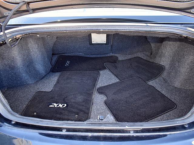 Used 2012 Chrysler 200 Limited image 7