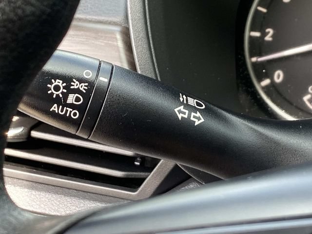 Used 2024 Nissan Altima 2.5 SV FWD image 15