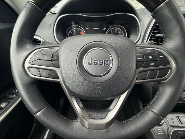 Used 2019 Jeep Cherokee Overland AWD/4WD image 25