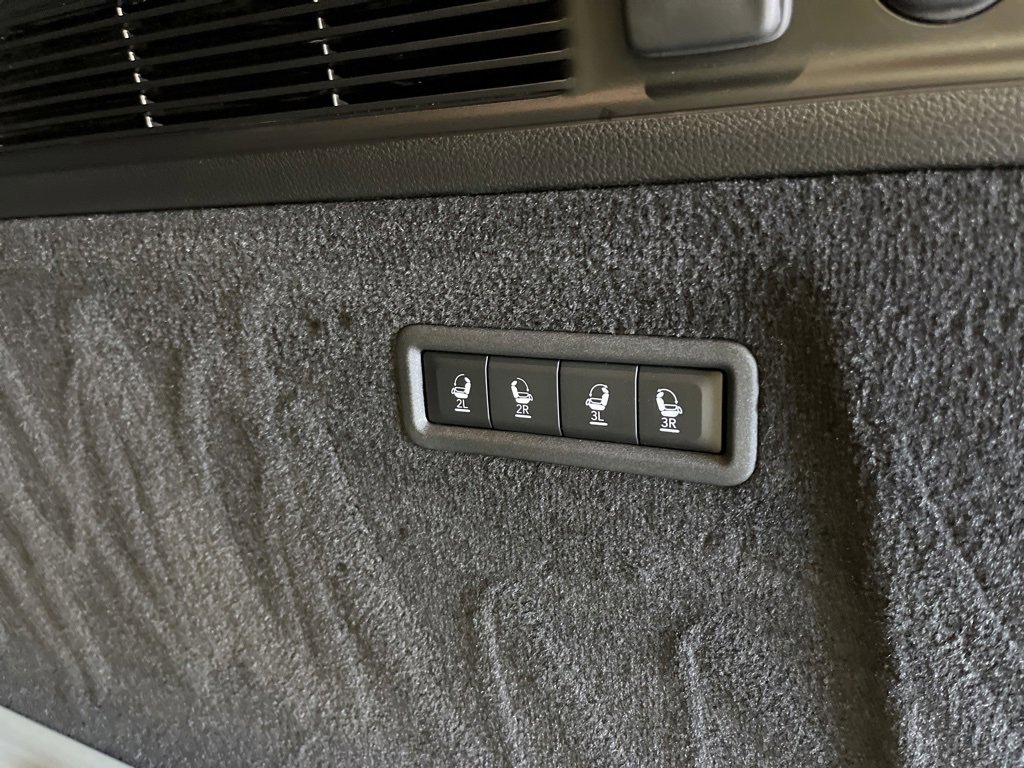 New 2024 Jeep Grand Wagoneer L Series III image 10