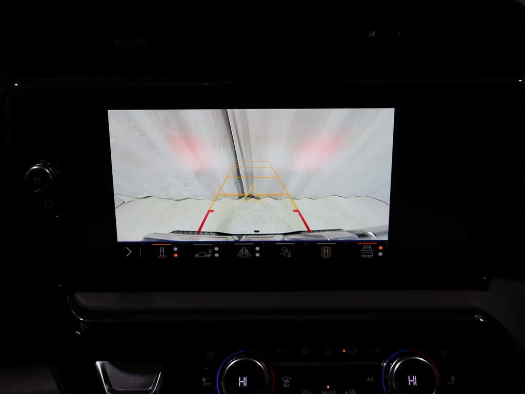 Used 2024 GMC Sierra 1500 AT4 w/ Technology Package image 30