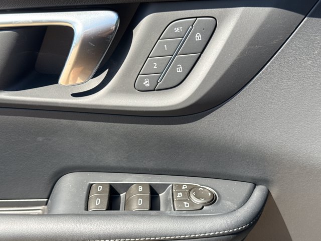 New 2026 Buick Enclave Preferred w/ Power Package AWD/4WD image 17