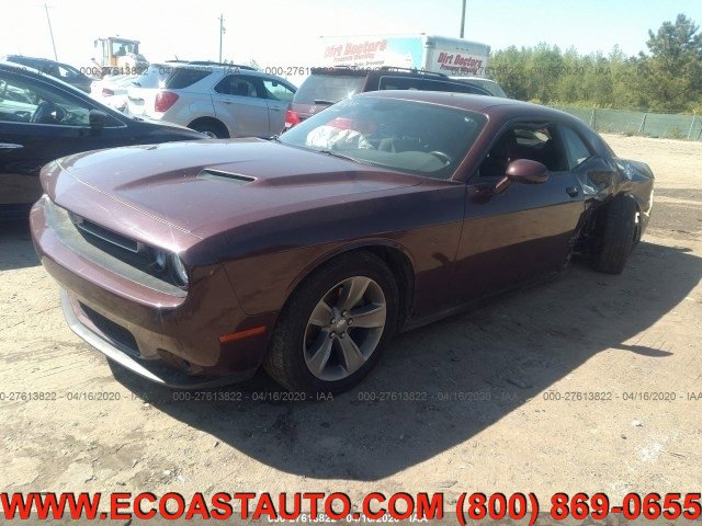 Used 2015 Dodge Challenger SXT