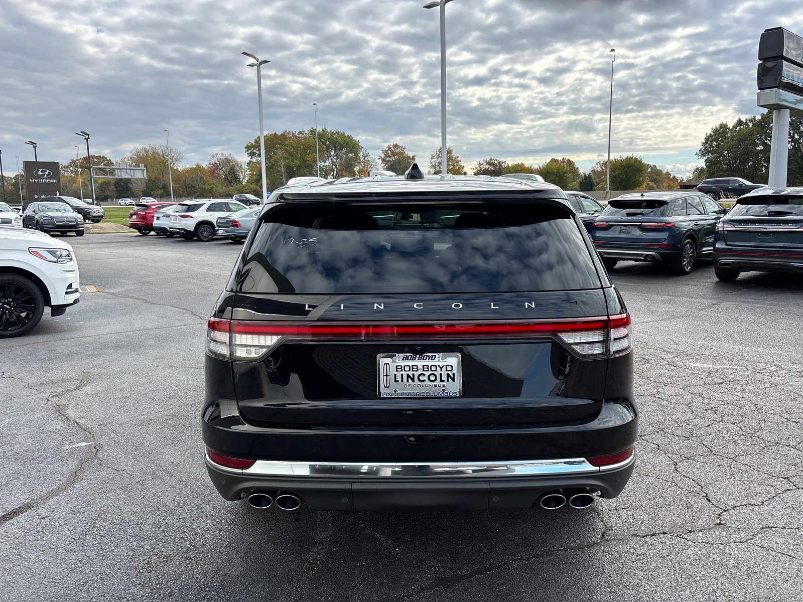 New 2026 Lincoln Aviator AWD image 6