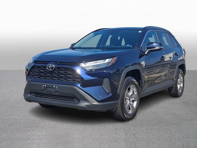 Used 2025 Toyota RAV4 XLE AWD/4WD image 1