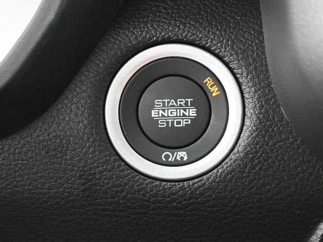 New 2026 RAM 1500 4x4 Crew Cab image 19