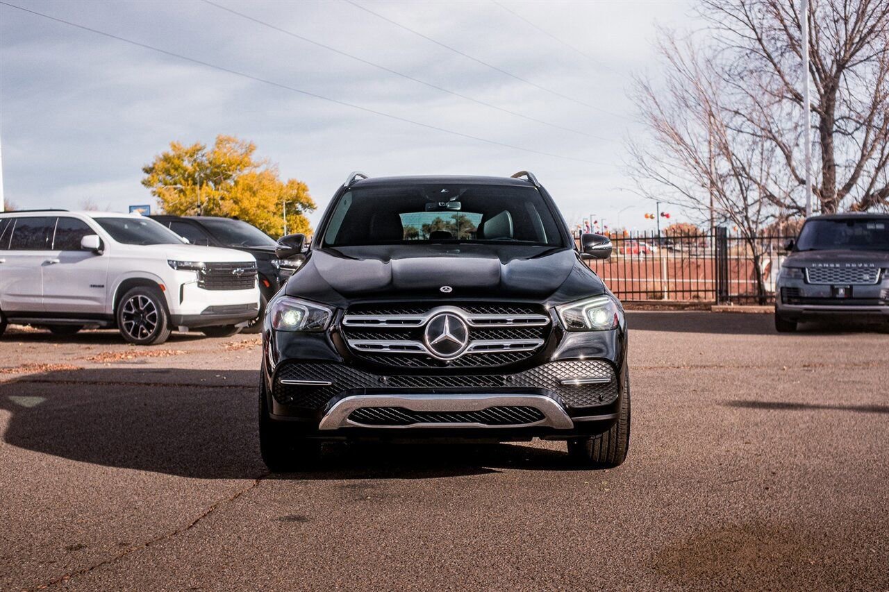Used 2022 Mercedes-Benz GLE 350 4MATIC image 2