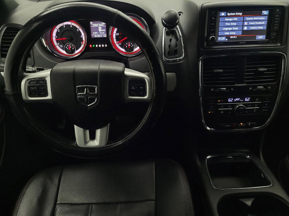 Used 2018 Dodge Grand Caravan GT FWD image 22