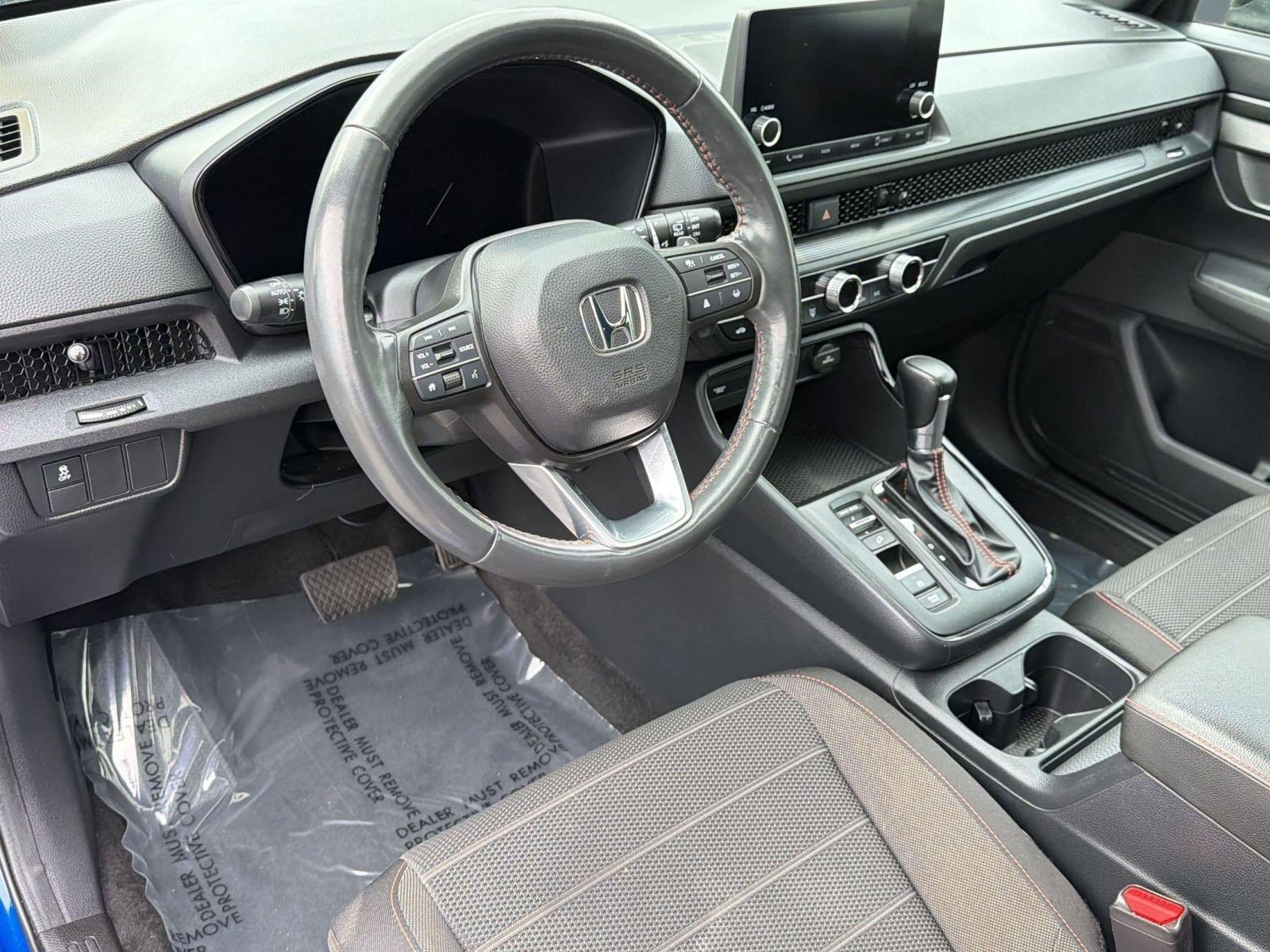 Used 2023 Honda CR-V Sport image 4