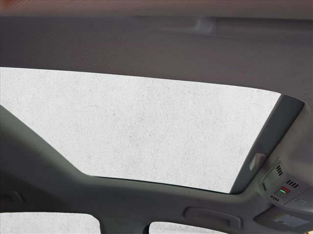 Used 2022 Volkswagen Jetta SE w/ Panoramic Sunroof Package FWD image 27