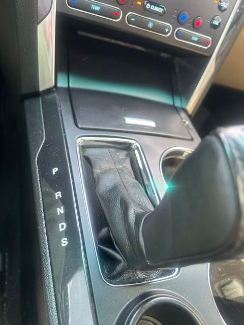 Used 2016 Ford Explorer Limited image 17