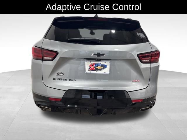 Used 2023 Chevrolet Blazer RS w/ Driver Confidence II Package image 8