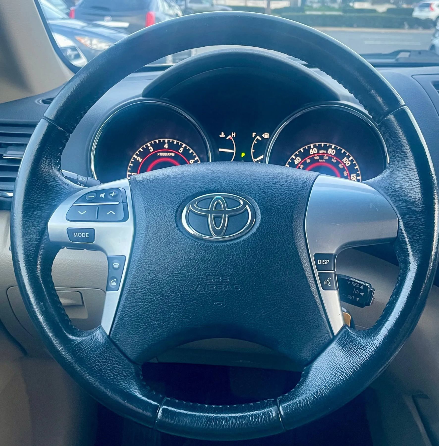 Used 2012 Toyota Highlander SE image 13