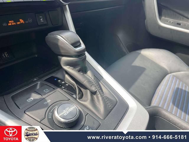 Used 2024 Toyota RAV4 XSE w/ Advanced Technology Package AWD/4WD image 31