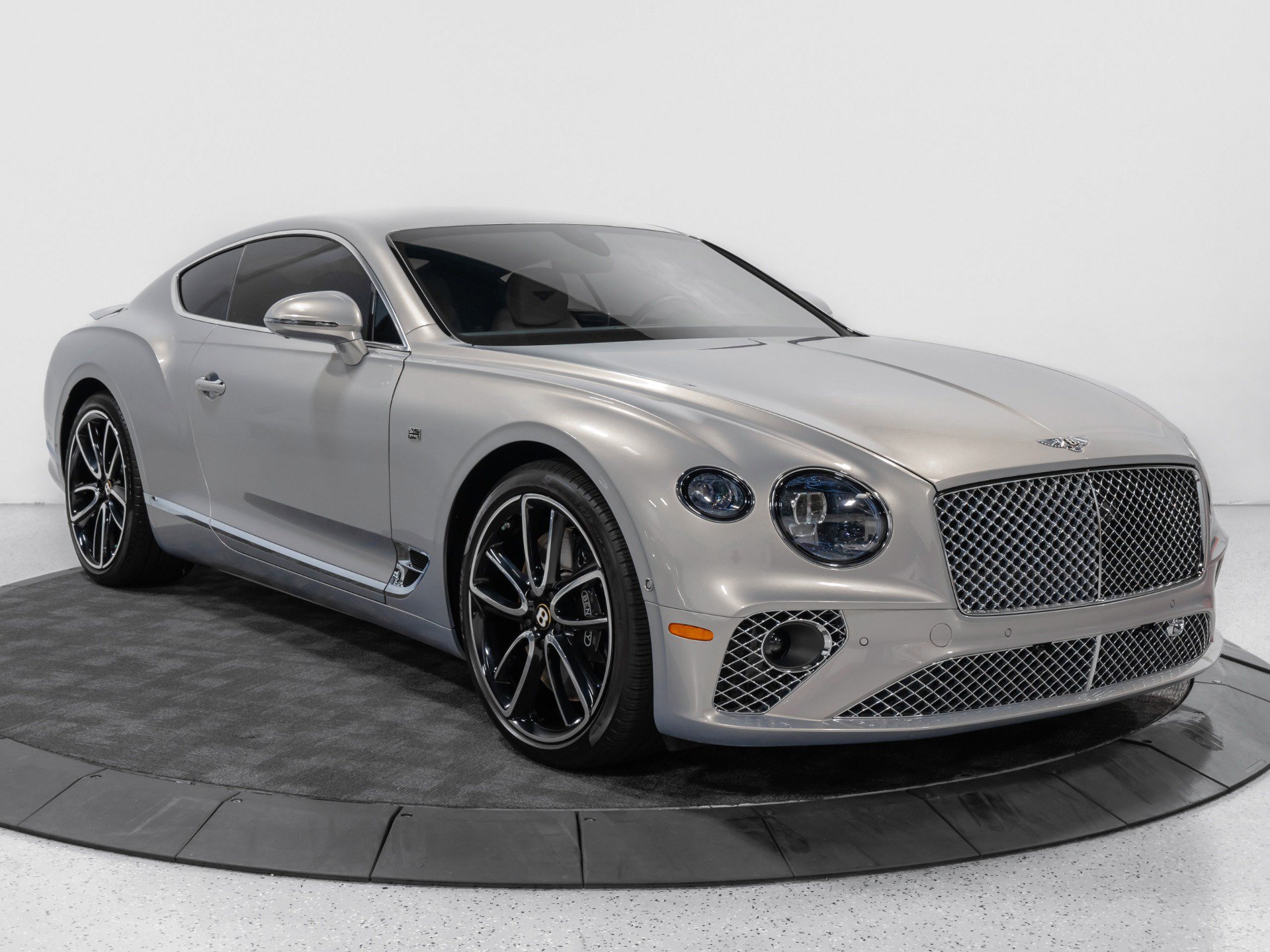 Used 2020 Bentley Continental GT V8 First Edition AWD/4WD image 12