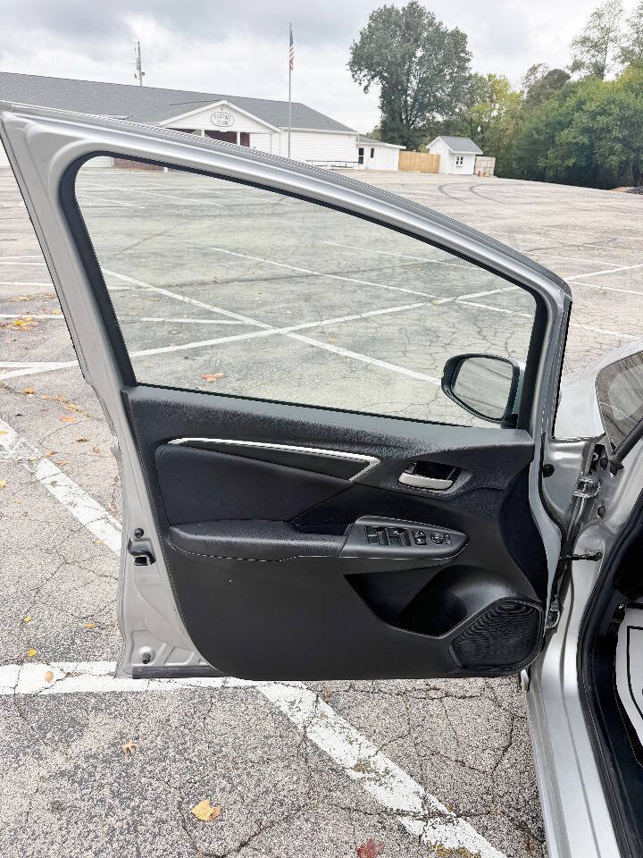 Used 2016 Honda Fit LX image 9
