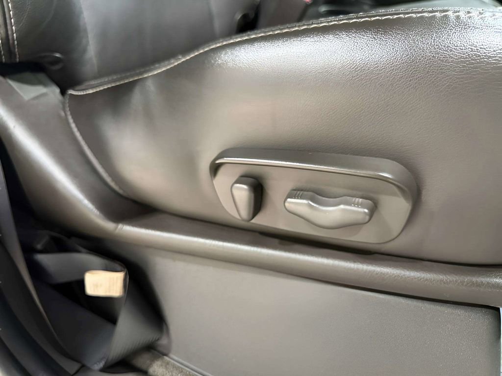 Used 2018 Nissan Frontier S AWD/4WD image 13