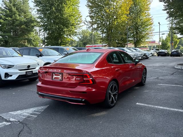 Certified 2023 Volvo S60 B5 Plus w/ Climate Package AWD/4WD image 4