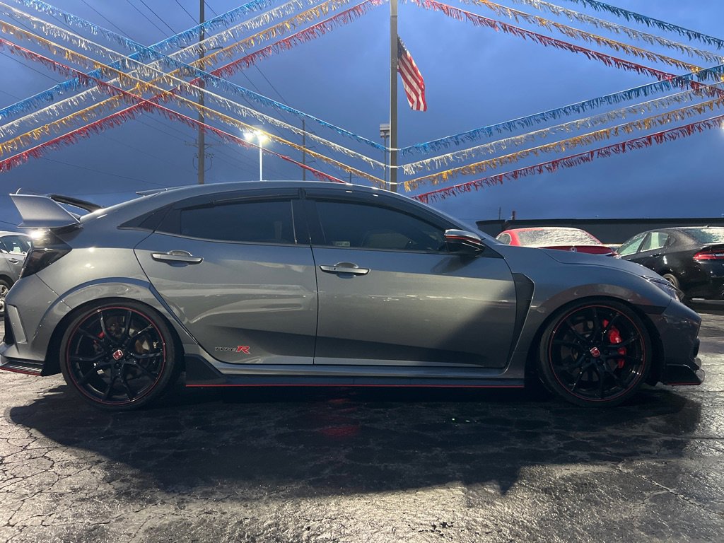 Used 2019 Honda Civic Type R image 8