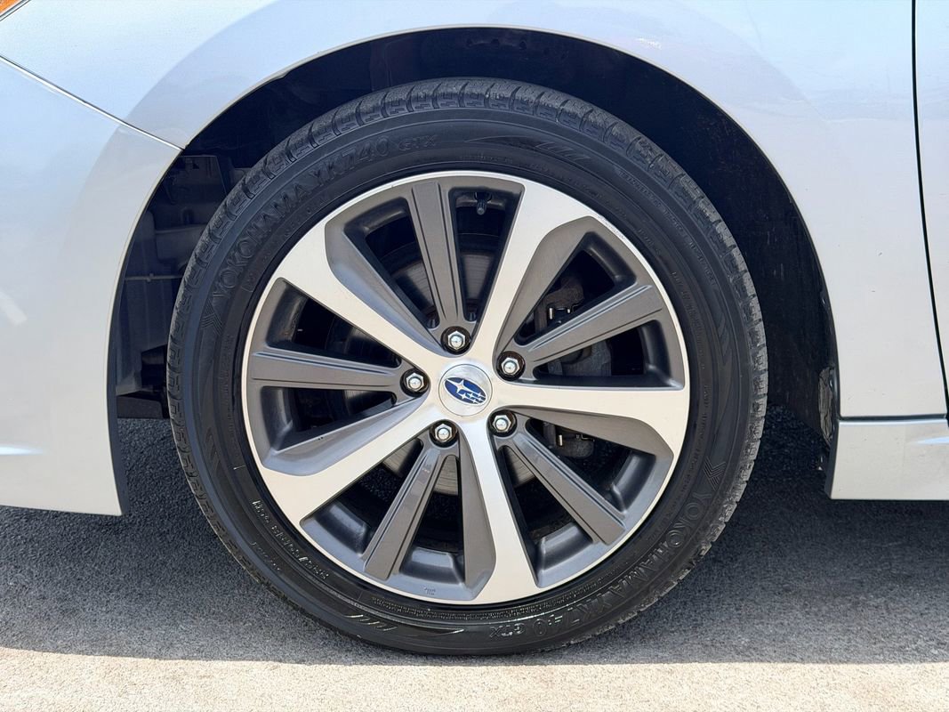 Used 2017 Subaru Legacy 2.5i Limited AWD/4WD image 27