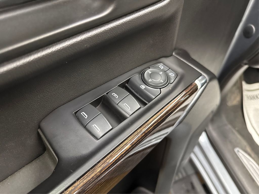 Used 2019 GMC Sierra 1500 Elevation w/ Elevation Value Package image 34